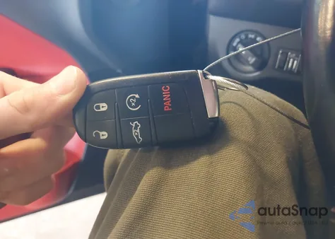 2016 Dodge Challenger R/T z USA, uszkodzony, nr VIN 2C3CDZBTXGH230877